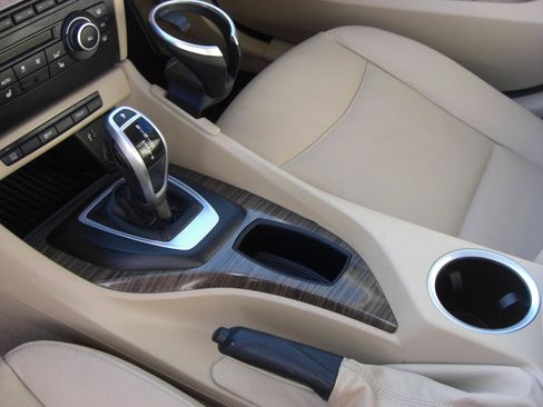 Used 2013 BMW X1 sDrive28i RWD image 10