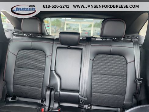 Used 2025 Ford Escape ST-Line AWD/4WD image 14