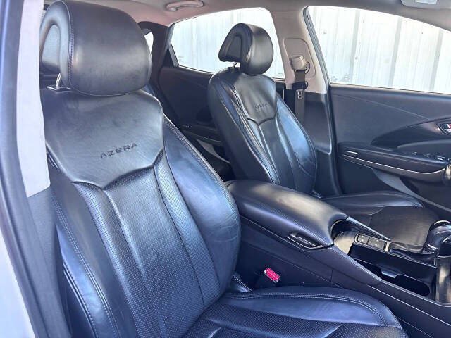 Used 2014 Hyundai Azera Limited w/ Option Group 02 FWD image 22