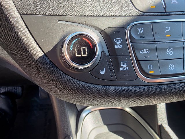 Used 2025 Chevrolet Malibu LT FWD image 26