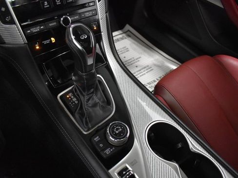 Used 2018 INFINITI Q60 3.0t Sport w/ Sensory Package 3.0T Sport image 25