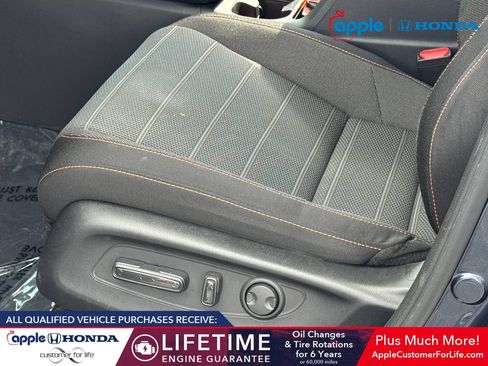 Used 2025 Honda CR-V Sport image 8