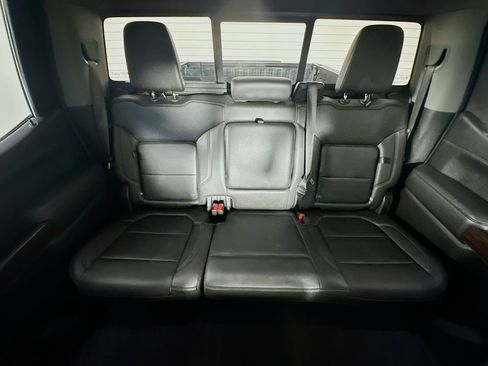 Used 2019 GMC Sierra 1500 SLT w/ SLT Premium Package image 13