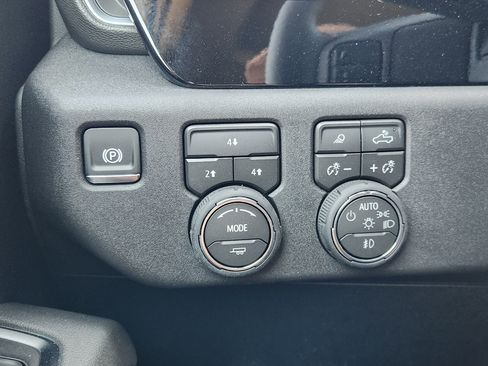 New 2026 Chevrolet Silverado 2500 LT w/ Trail Boss Package image 23