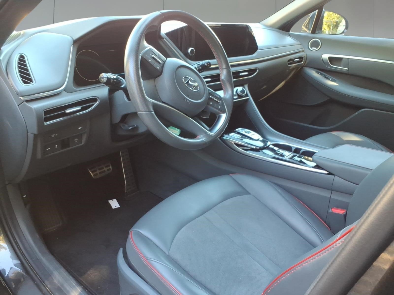 Used 2021 Hyundai Sonata SEL Plus w/ Tech Package FWD image 8