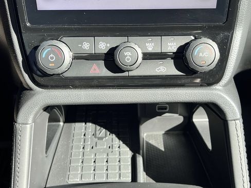 New 2025 Ford Ranger Raptor image 38