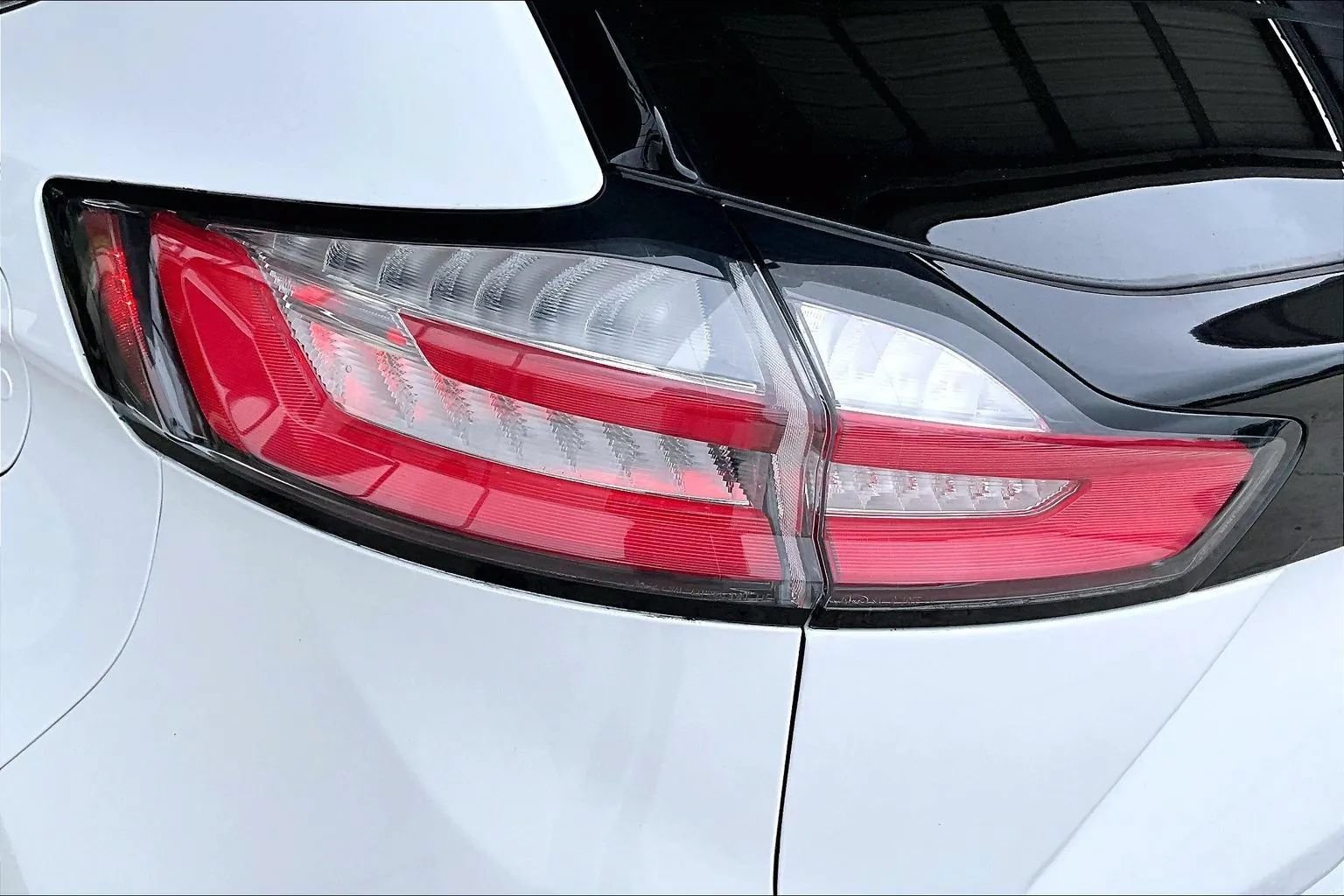 Used 2021 Ford Edge SEL FWD image 20