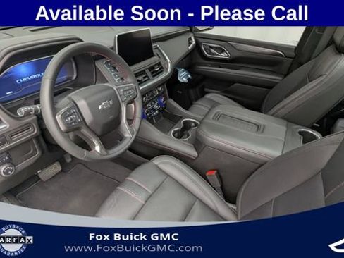 Used 2023 Chevrolet Suburban RST w/ Sport Performance Package AWD/4WD image 11