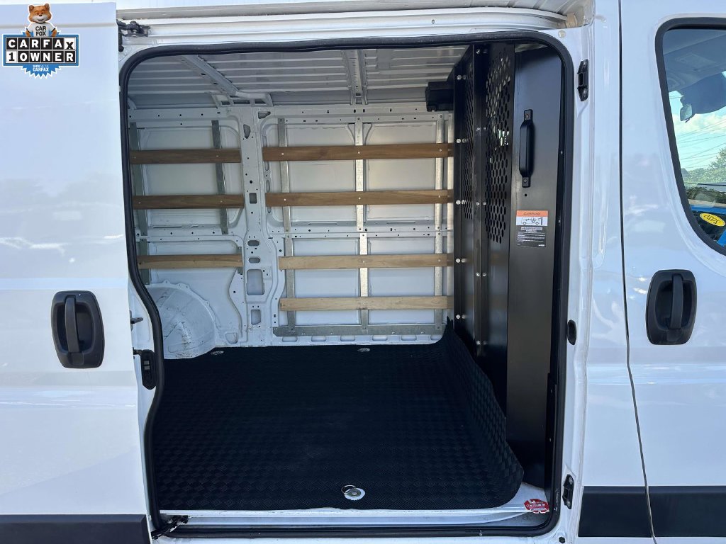 Used 2025 RAM ProMaster 2500 w/ U-Haul Equipment Group FWD image 10