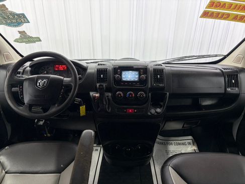Used 2017 RAM ProMaster 2500 FWD image 10