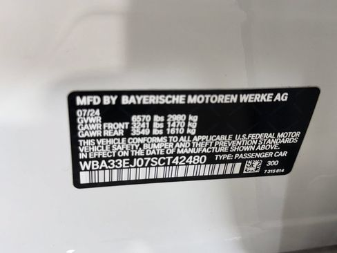 Used 2025 BMW 760i xDrive w/ Executive Package AWD/4WD image 39