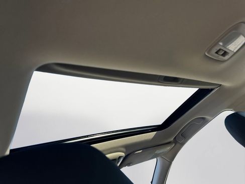 Certified 2025 Subaru Legacy Limited image 17