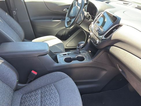 Used 2023 Chevrolet Equinox LT AWD/4WD image 31