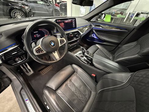 Used 2021 BMW M550i xDrive image 10