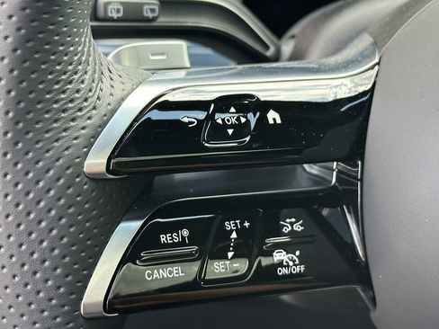 New 2026 Mercedes-Benz GLS 580 4MATIC image 28