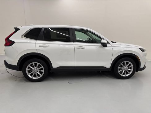 Used 2023 Honda CR-V EX image 8