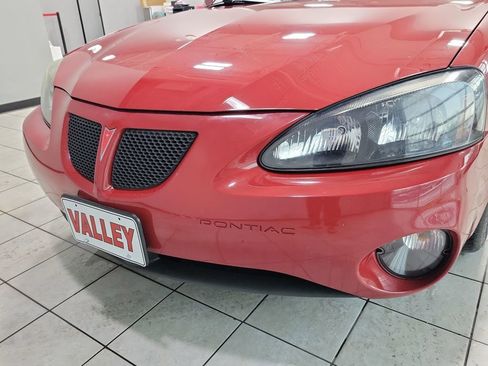 Used 2008 Pontiac Grand Prix image 25