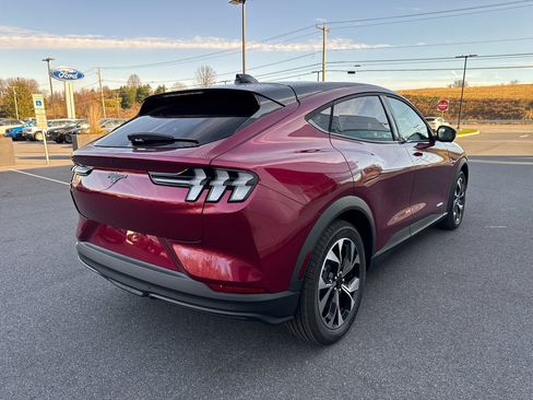 New 2025 Ford Mustang Mach-E Select image 18