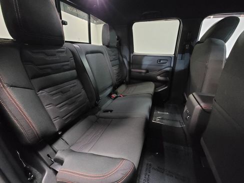 New 2026 Nissan Frontier PRO-4X w/ Pro-4x Convenience Package image 8
