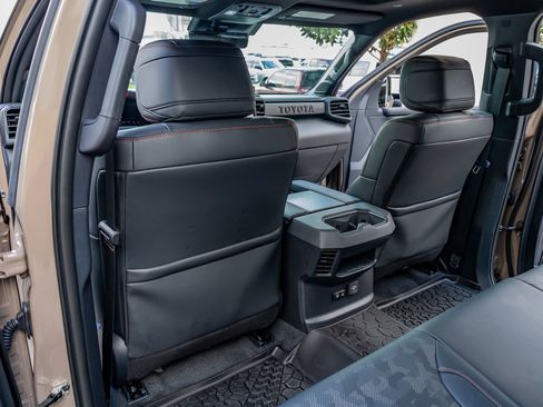 Used 2025 Toyota Tundra TRD Pro AWD/4WD image 32