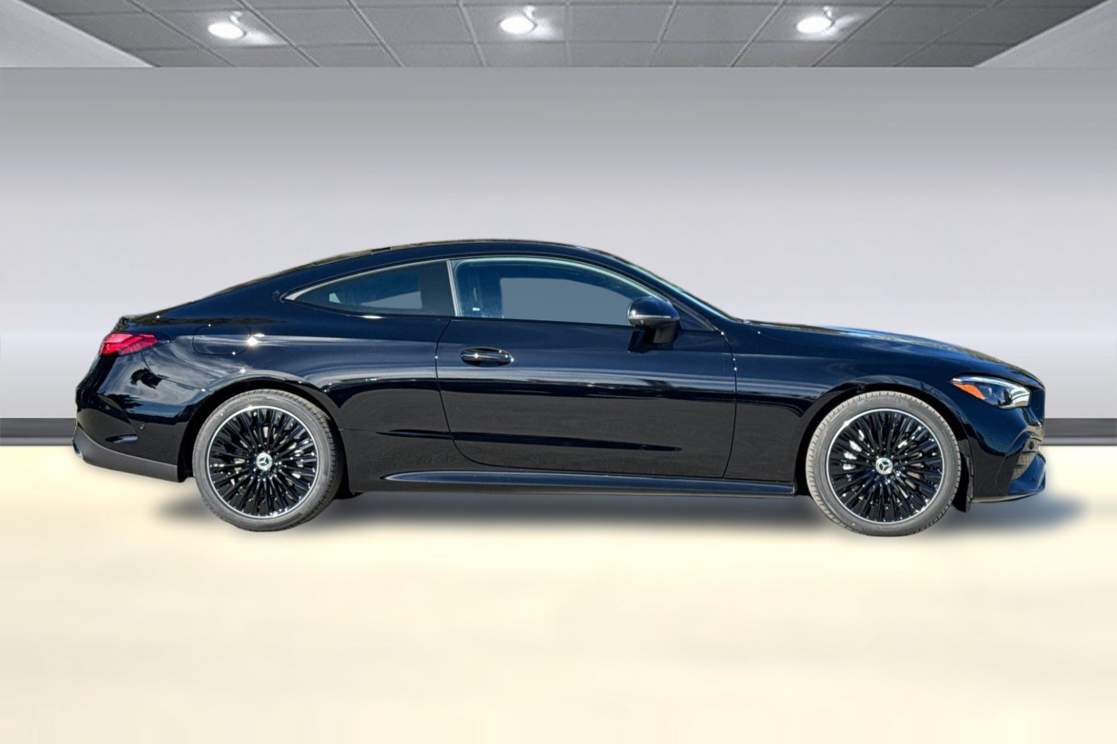 New 2027 Mercedes-Benz CLE 450 4MATIC Coupe image 8