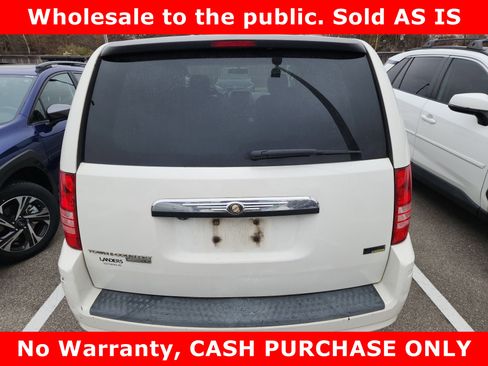 Used 2008 Chrysler Town & Country LX w/ Entertainment Group #1 image 6