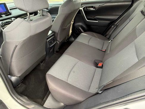 Certified 2025 Toyota RAV4 XLE AWD/4WD image 16