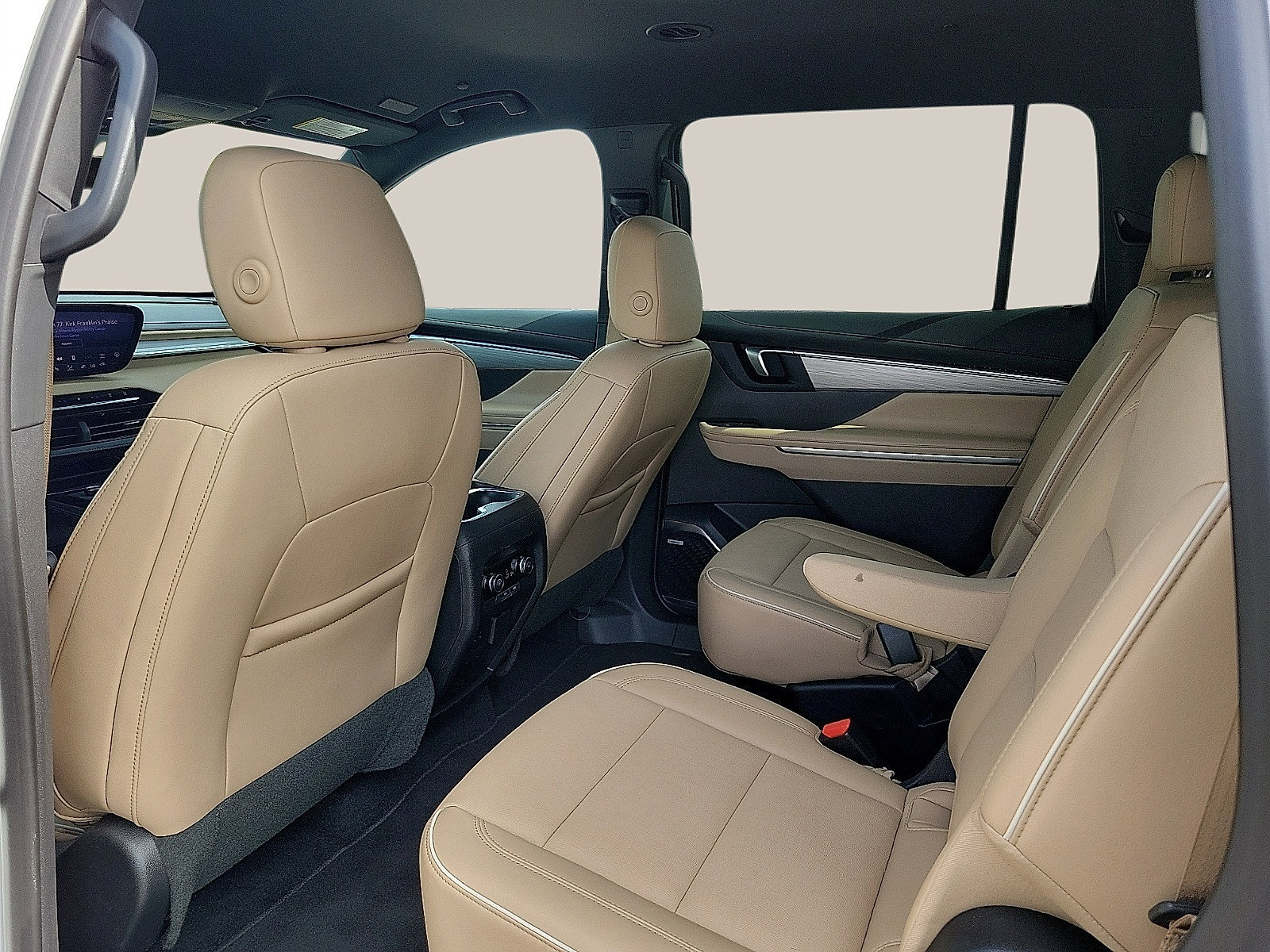Used 2026 Buick Enclave Preferred w/ Power Package FWD image 10