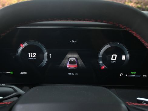 Used 2024 Dodge Charger R/T w/ Plus Group image 12