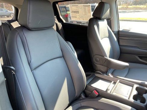 New 2026 Honda Odyssey EX-L image 11