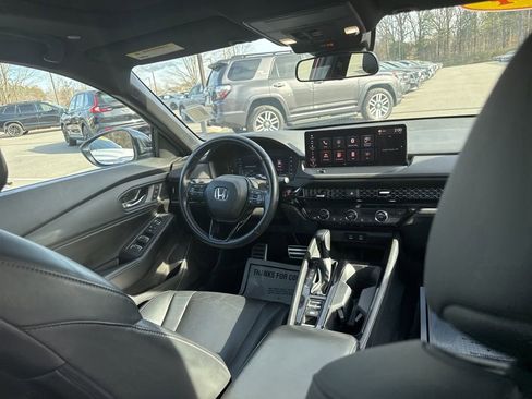 Used 2024 Honda Accord Sport image 13