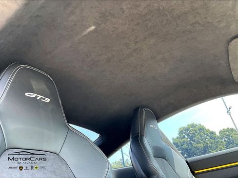 Used 2022 Porsche 911 GT3 RWD image 20