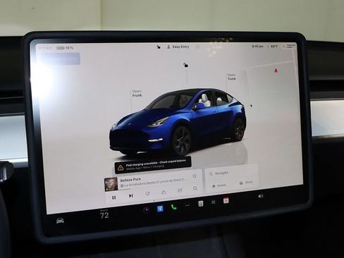 Used 2024 Tesla Model Y Performance image 17