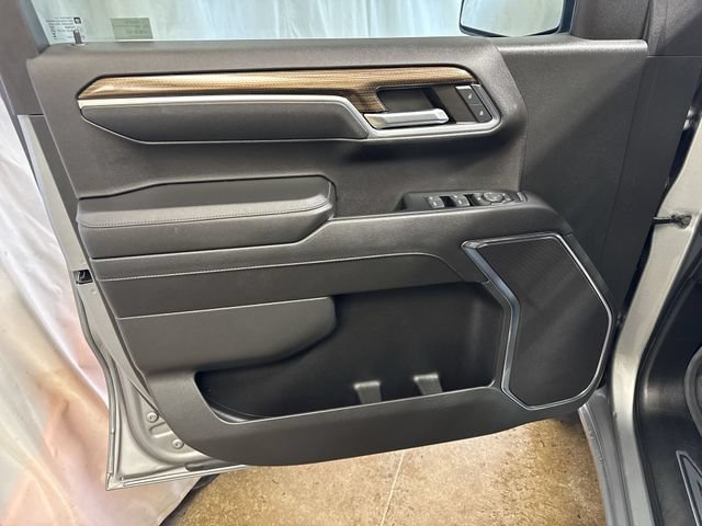 Used 2024 Chevrolet Silverado 1500 RST AWD/4WD image 21