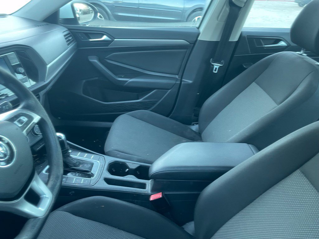 Used 2020 Volkswagen Jetta S w/ Driver Assistance Package FWD image 9