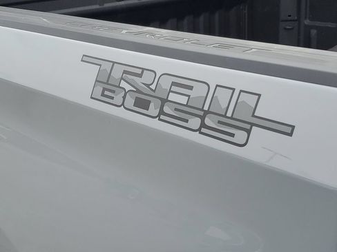 Certified 2024 Chevrolet Silverado 1500 LT Trail Boss w/ LT Trail Boss Premium Package AWD/4WD image 36