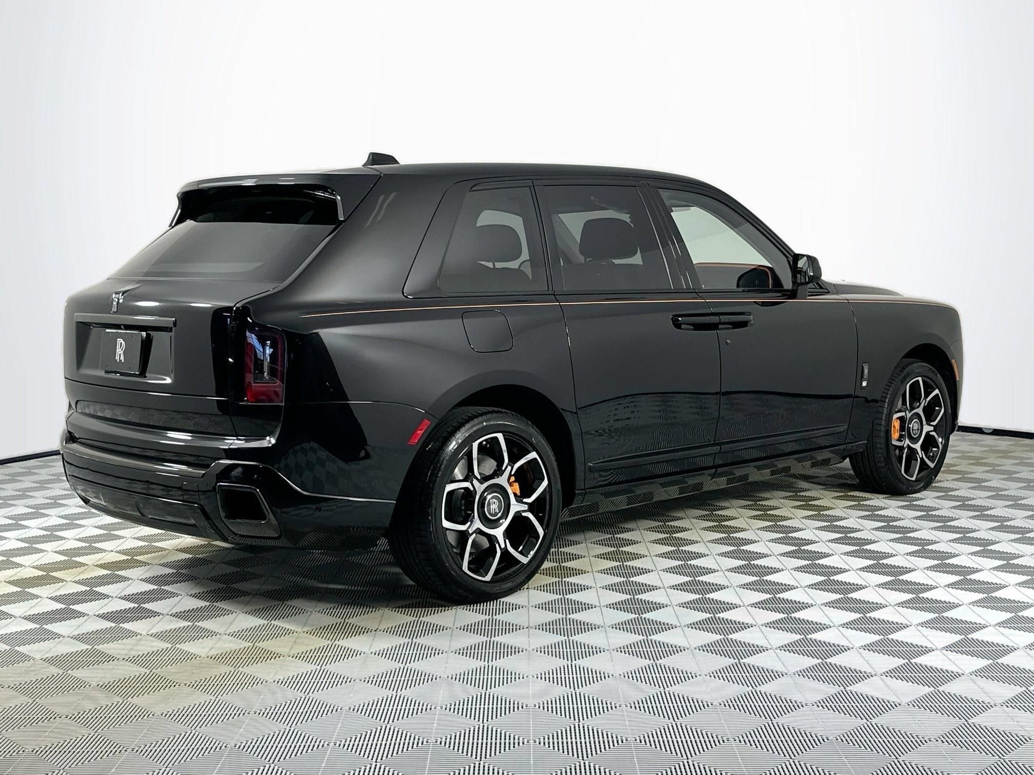 New 2026 Rolls-Royce Cullinan Black Badge AWD/4WD image 8