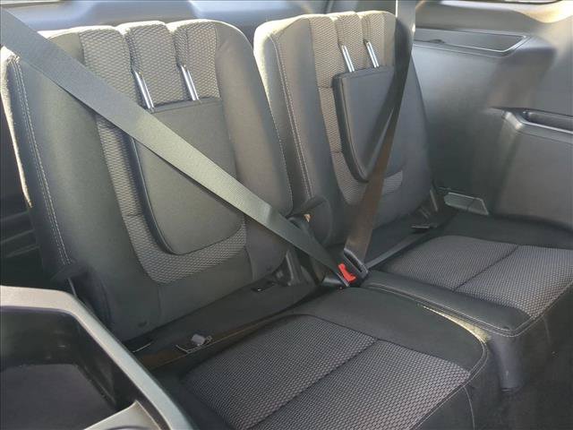 Used 2018 Ford Explorer XLT FWD image 19
