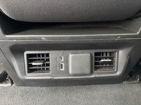 Used 2025 Chevrolet Silverado 1500 LT image 26