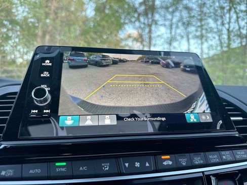 New 2026 Honda Odyssey EX-L image 24