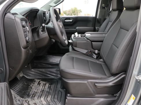 Used 2026 Chevrolet Silverado 1500 W/T w/ Trailering Package image 13