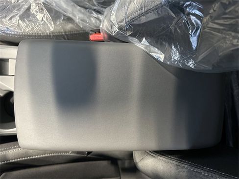 Used 2025 Subaru Crosstrek 2.0i Premium image 21