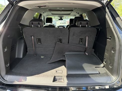 Used 2018 Chevrolet Traverse Premier AWD/4WD image 28