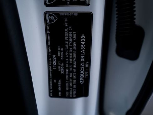 Used 2024 Lamborghini Urus Performante image 68