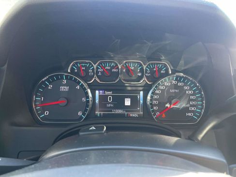 Used 2019 Chevrolet Tahoe LT image 30