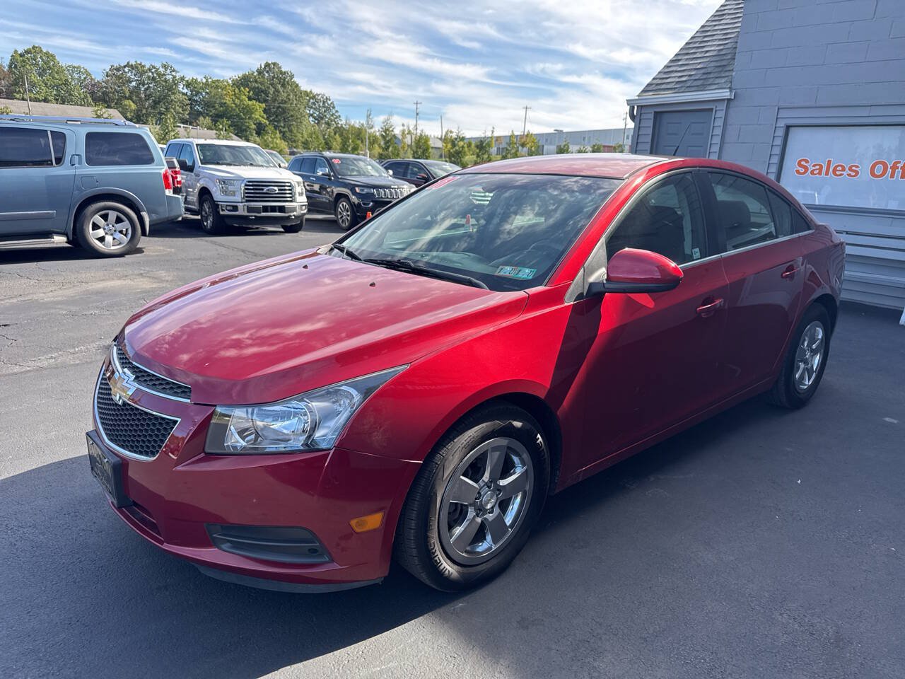 Used 2011 Chevrolet Cruze LT FWD image 3