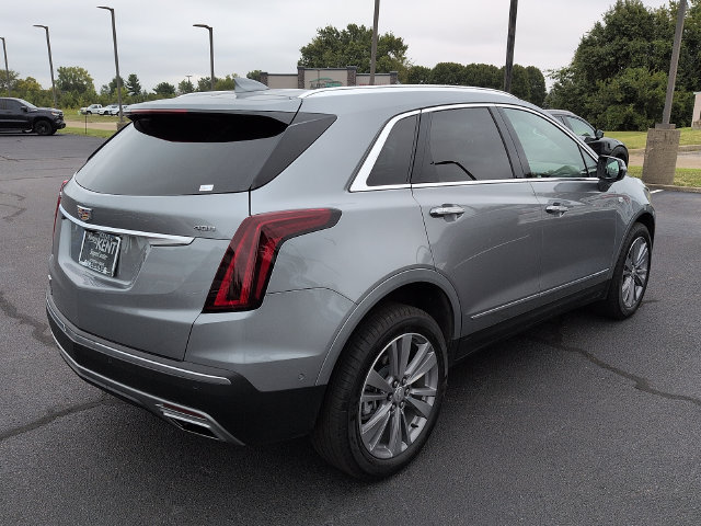Used 2025 Cadillac XT5 Premium Luxury w/ Technology Package AWD/4WD image 7