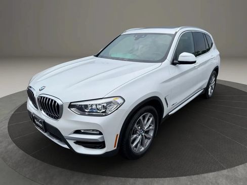 Used 2018 BMW X3 xDrive30i AWD/4WD image 12