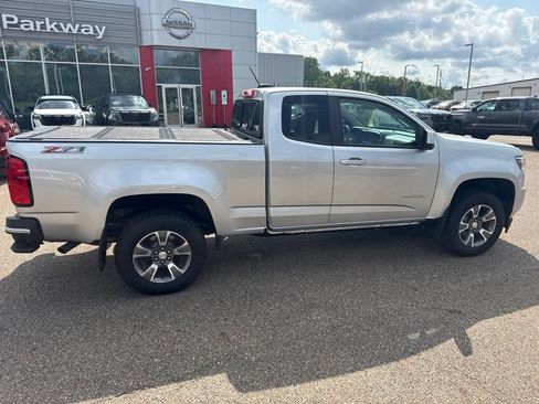 Used 2016 Chevrolet Colorado Z71 AWD/4WD image 10