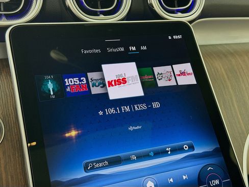 New 2026 Mercedes-Benz GLC 300 4MATIC image 16